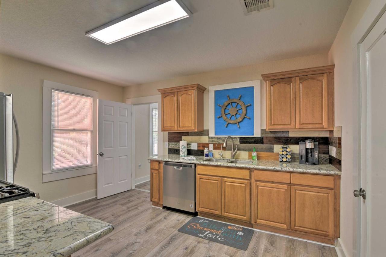 Bright Galveston Bungalow Half Mi To Pleasure Pier Екстер'єр фото