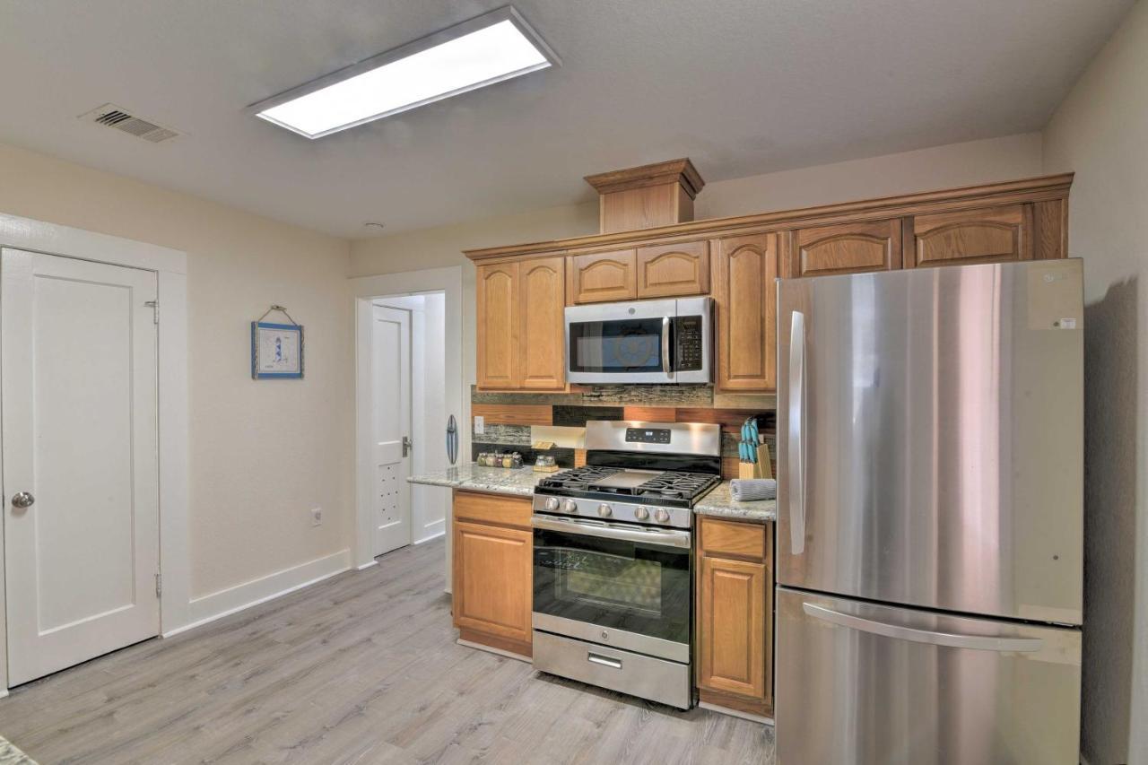 Bright Galveston Bungalow Half Mi To Pleasure Pier Екстер'єр фото